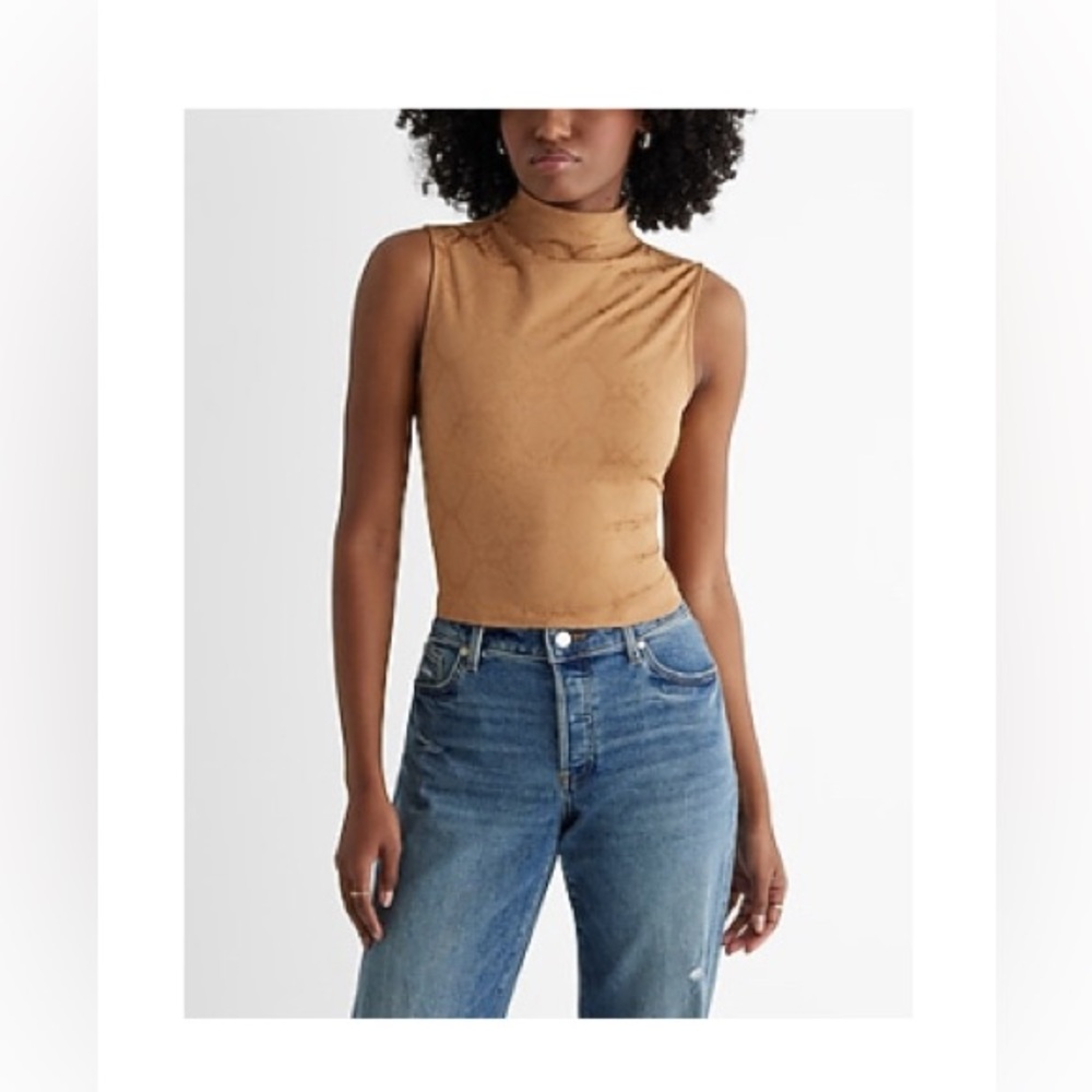Express Body Contour Snakeskin Jacquard Mock Neck Top in Pecan Size Small - Picture 7 of 11